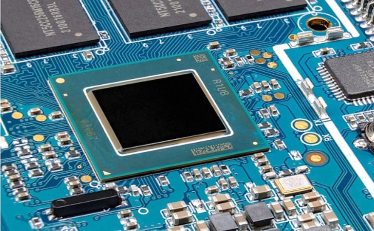 Material characteristics of IC carrier PCB